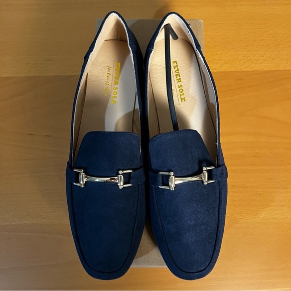 NIB Blue Feversole Slip-On Loafers sz 9 - Picture 4 of 10